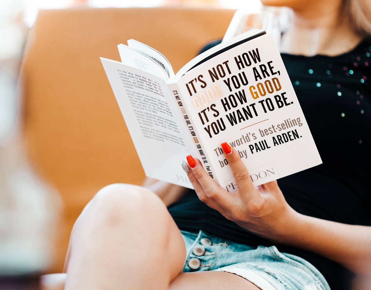 People who love to read books are smart